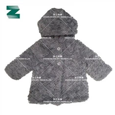 Abrigo Para Bebé Niño Con Tapeta De Botones Y Lazo En El Pecho En Tejido De Pelo